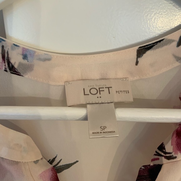 Loft Floral Top - Picture 2 of 3